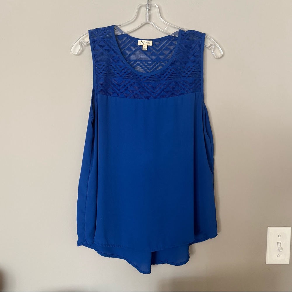 Lily White Royal Blue Size L Flowy Tank Top